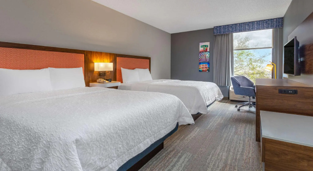Четырёхместный номер Standard Hampton Inn Commercial Boulevard-Fort Lauderdale