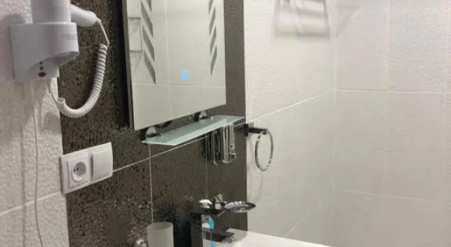 Laski Aparthotel Near Dinamo, Забронировать Отель Дидубе Тбилиси