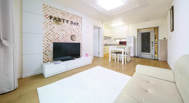 Gapyeong Oneul-yeogipension, Забронировать Гостевой дом Отели Кёнгидо с парковкой, Парковка