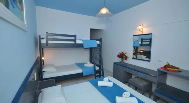 Семейный номер Standard с видом на море Hotel Elena Ermones