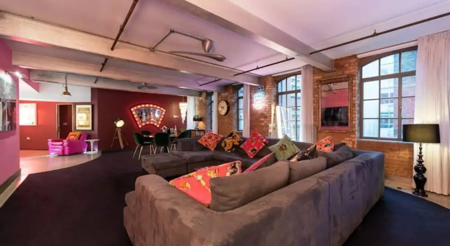 Luxurious Loft Central Soho - 3 Bedrooms Office, Забронировать Апартаменты/квартира Лондон Большой Лондон