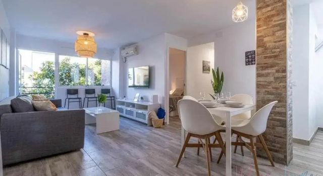 5 Apartamento de 2 habitaciones y metro, Забронировать Апартаменты/квартира Апартаменты Провинции Севильи, Апартаменты/квартира