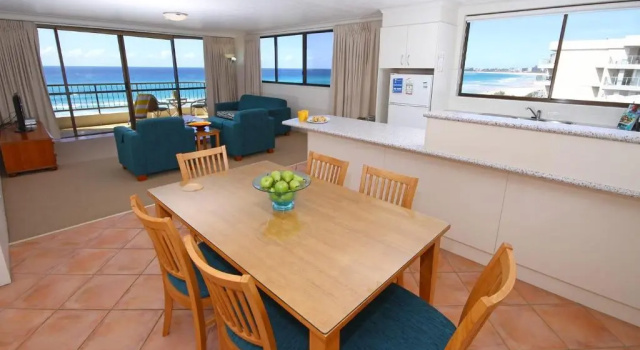 Апартаменты San Simeon Beachfront Apartments Tugun