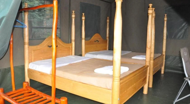 Hawk's Eye Lodge Bunyonyi, Брондау Қонақ үй Kabale қаласындағы таңғы ас қосылған қонақ үйлер, Таңғы ас