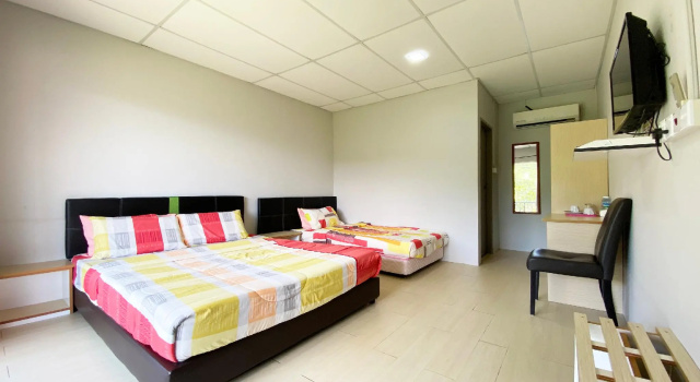 Трёхместный номер Standard Hotel O Tambunan Nature Lodge