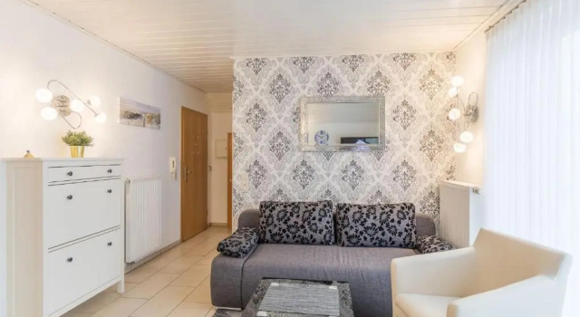 Haus Seewind Wohnung 2, Забронировать Апартаменты/квартира Отели Куксхафен с парковкой, рядом с Семафор Куксахафена, Парковка