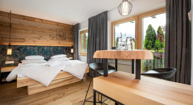 Двухместный номер Standard с балконом Hotel Der Löwe Leogang