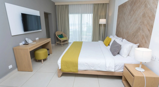 African Princess Beach Hotel, Забронировать Отель Отели Кололи с завтраком, Завтраки
