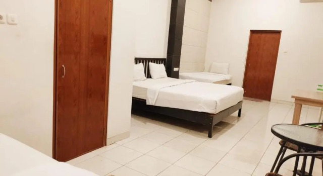 Люкс OYO 936 Tremigo Guest House Syariah