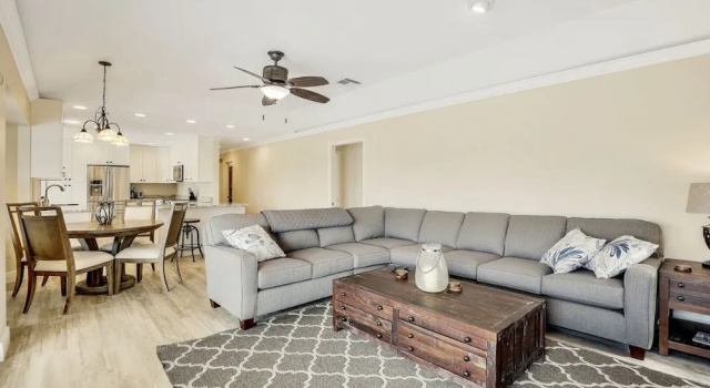 Spanish Home #65094 5 Bedrooms 3.5 Bathrooms Home