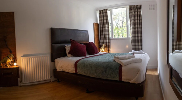Regent's Park, Sleeps 8, Pet Friendly & Garden, Забронировать Отель Камден Лондон, рядом с Crabtree Fields