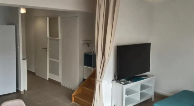 MErl LD48, Rezerwuj Hotel Hotele w Hérault z Parkingiem, Parking