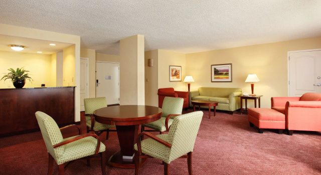 Holiday Inn Asheville - Biltmore West by IHG, Забронировать Отель Отели Ашвилл по системе «всё включено», Всё включено