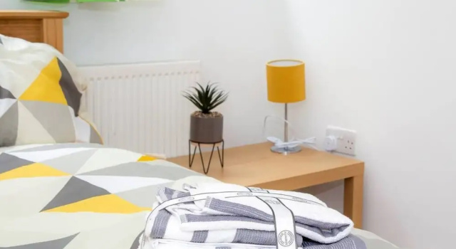 Large Shoreditch, Hoxton 3-bed Garden Flat, Забронировать Апартаменты/квартира Отели Большого Лондона с парковкой, Парковка