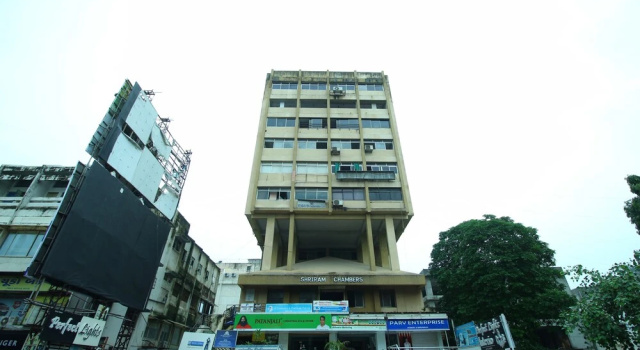 OYO 9351 Hotel RVG, Boek Hotel Vadodara Gujarat