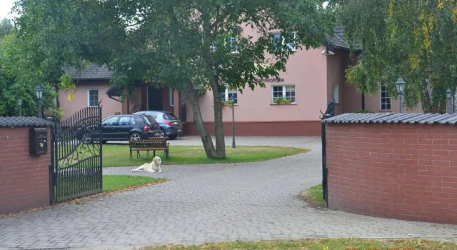 Коттедж c 1 комнатой с балконом и с красивым видом из окна DOMKI w Zaciszu