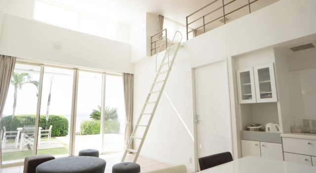 Люкс Дуплекс с видом на океан Crystal Villa Miyakojima Sunayama Beach
