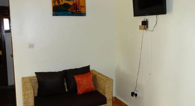 Bridgeway Guesthouse, Забронировать Отель Марёй-ле-Мо Иль-де-Франс
