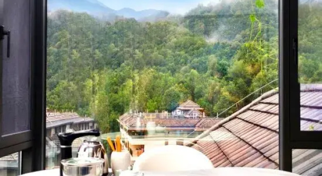 Linfeng Residence, Забронировать Отель Отели Баошан с парковкой, Парковка
