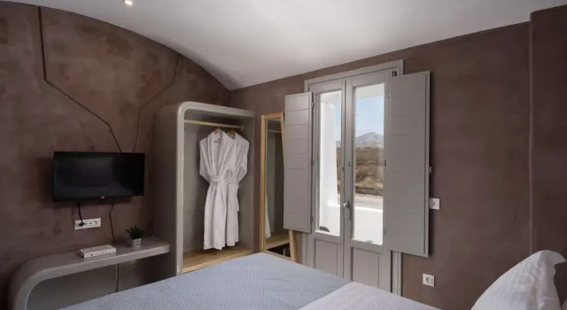 Aegean Diamonds Luxury Suites, Забронировать Отель Отели Санторини с парковкой, Парковка