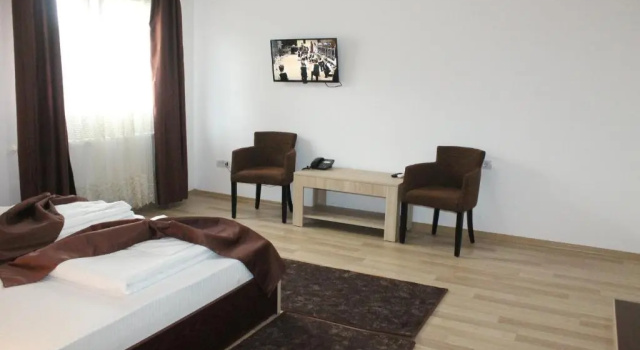 Hotel Restaurant Imperial, Забронировать Отель Отели Сигишоара с завтраком, Завтраки