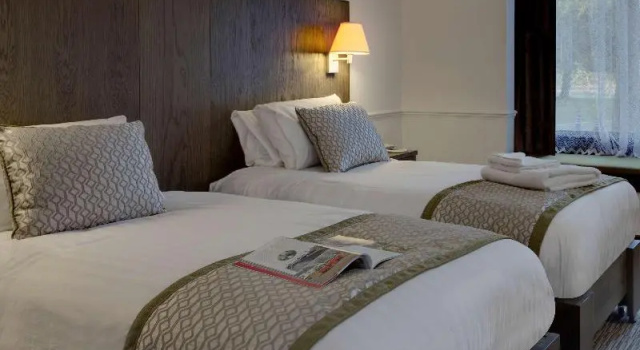 Четырёхместный номер Standard Best Western Ipswich Hotel