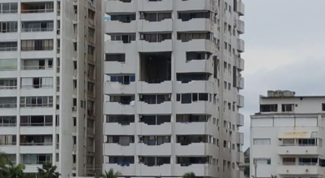 Edificio Marina del Rey, Reservar Apartamento Hotéis em Bolivar com Estacionamento, Estacionamento