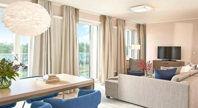 Strandresort Prora Penthouse 504 mit Dachterrasse, Забронировать Отель Отели Мекленбург-Померания с парковкой, Парковка