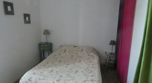 Appartements à 5 km de la mer, Rezerwuj Apartament Hotele w Hérault z Basenem, Basen