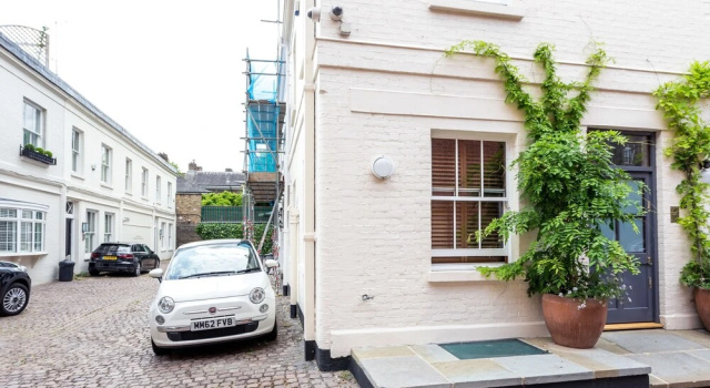 Logan Mews by Lime Street