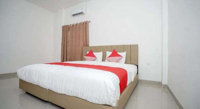 Hotel Barlian By OYO Rooms, Забронировать Отель Палембанг Суматра