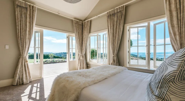 Коттедж с 3 комнатами с видом на горы The Lodge at Mudbrick