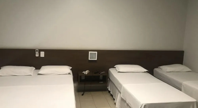 Четырёхместный номер Standard Oásis Hotel