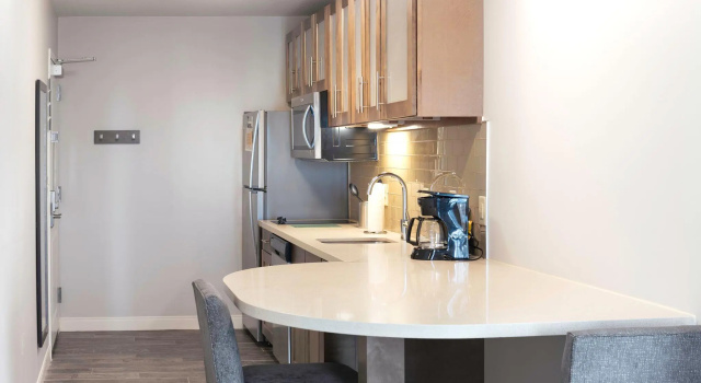 Двухместный номер Standard c 1 комнатой Staybridge Suites Montgomery - Downtown by IHG