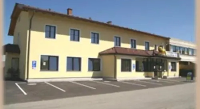 Gasthaus-Pension zum Löwen, Забронировать Отель Астен Верхняя Австрия