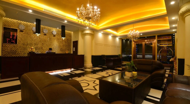 Royal Holiday Hotel