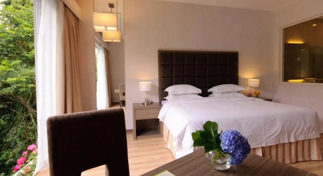 The Hill Hotel & Resort Sibolangit, Забронировать Курортный отель Sibolangit Суматра