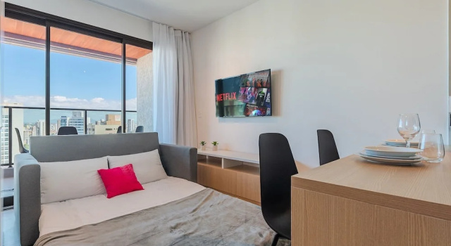 Апартаменты Comfort Beach Class Meireles Housi by Carpediem