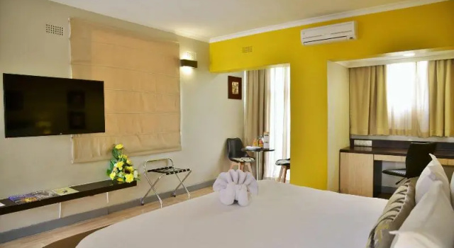 Апартаменты Standard Cresta Oasis Hotel