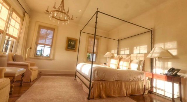 Chateau D' Renaitre - Carmel-By-The-Sea, Prenota Hotel Carmel Highlands Indiana