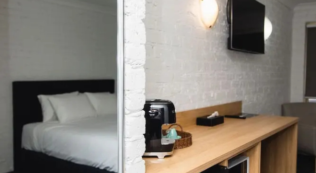 Номер Deluxe Lakeview Hotel Motel