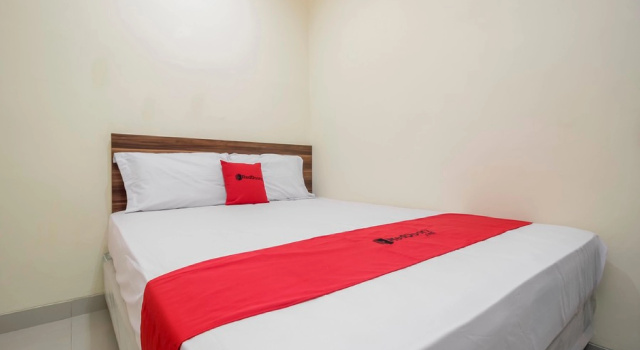 RedDoorz @ Meruya 2, Đặt Nhà khách Khách sạn tại Jakarta có Bãi đậu xe, Bãi đậu xe