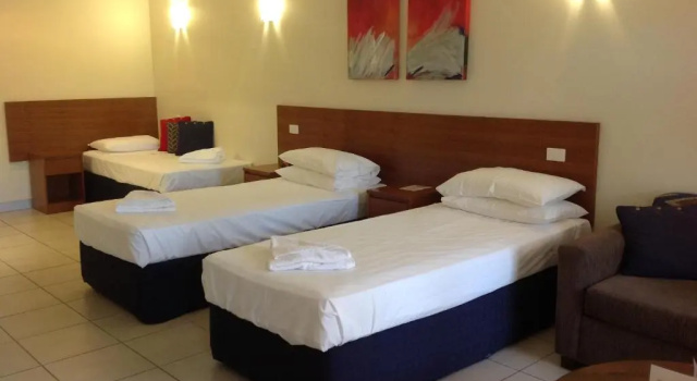Номер Deluxe Cairns Queenslander Hotel & Apartments