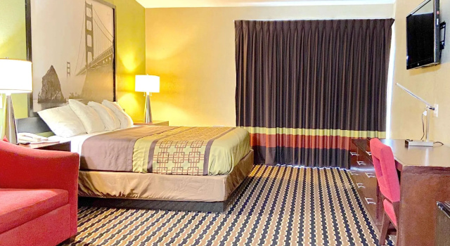 Двухместный номер Standard Super 8 by Wyndham Rocky Mount I-95 EXIT 145