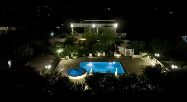 Апартаменты с 2 комнатами garden suite in Villa Mariella