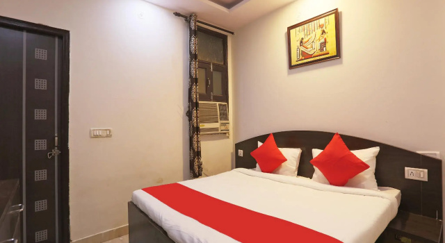 OYO 45772 Silver Residency, Забронировать Отель Отели Национального столичного округа Дели - Северная зона 3 звезды, 3*