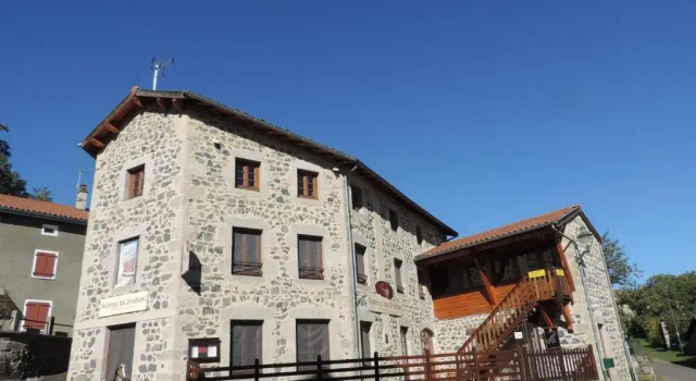 Auberge Du Brabant Chez Titof, Забронировать Хостел Рош-ан-Ренье 