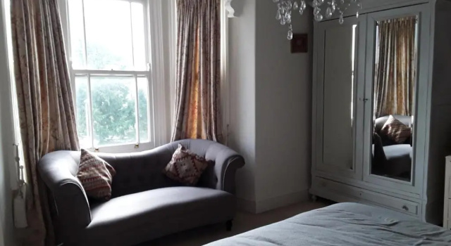 Town House Bridport Dorset, Забронировать Отель Отели Jurassic Coast с парковкой, Парковка