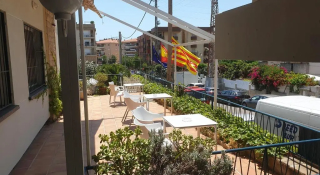 Четырёхместный номер Standard Hotel Sant Jordi