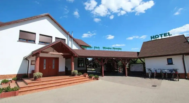 Hotel Nenufar, Забронировать Отель Косьцян Великопольское воеводство